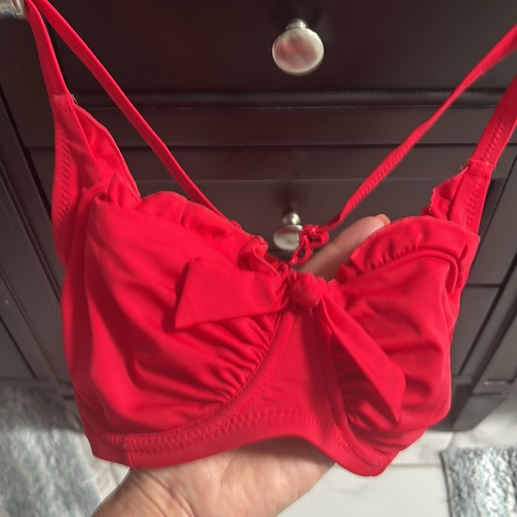 Vibrant Red Bikini Set - Picture 2 of 5